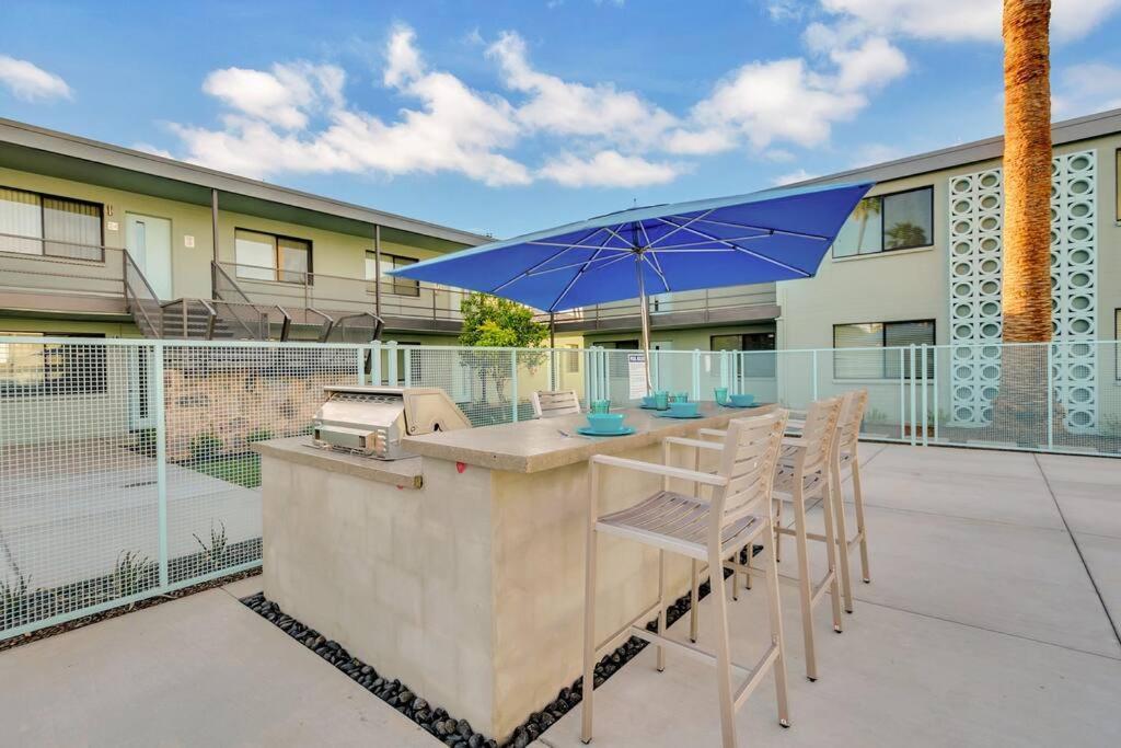 Large Studio Rooftop & Poolside - Walk To Old Town Scottsdale Eksteriør bilde
