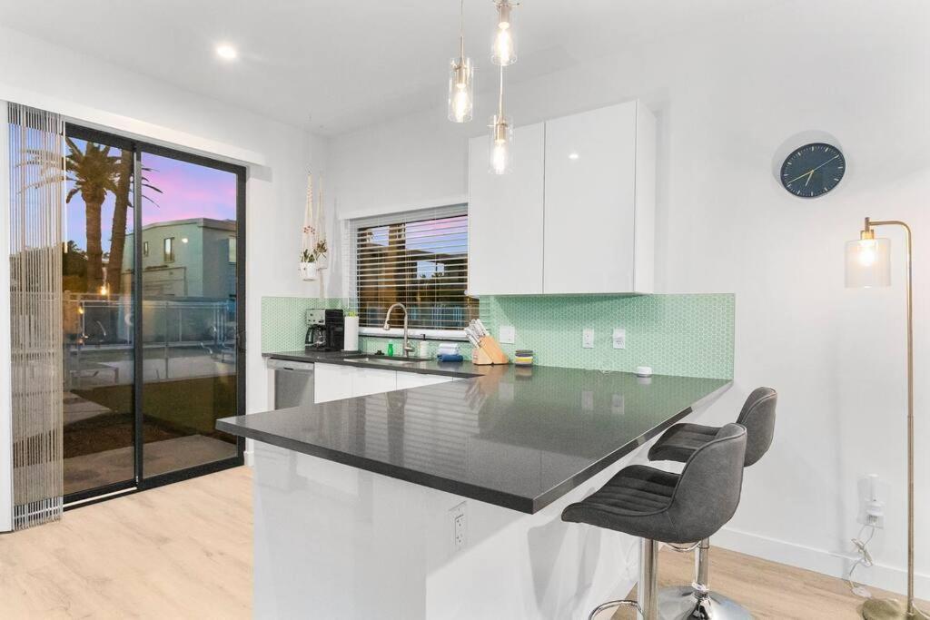 Large Studio Rooftop & Poolside - Walk To Old Town Scottsdale Eksteriør bilde