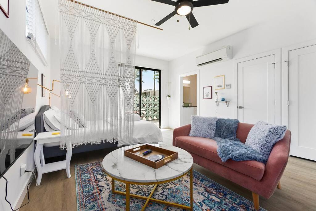 Large Studio Rooftop & Poolside - Walk To Old Town Scottsdale Eksteriør bilde